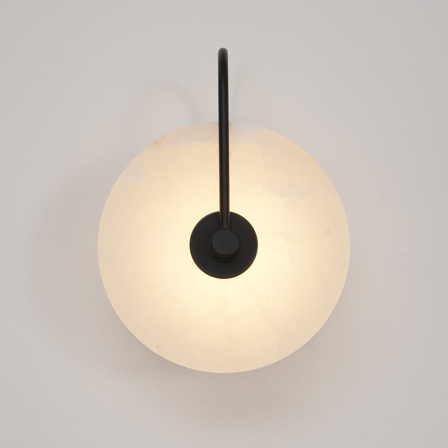Éclat Alabastro - Applique Murale LED Élégance et Modernité - Rynova