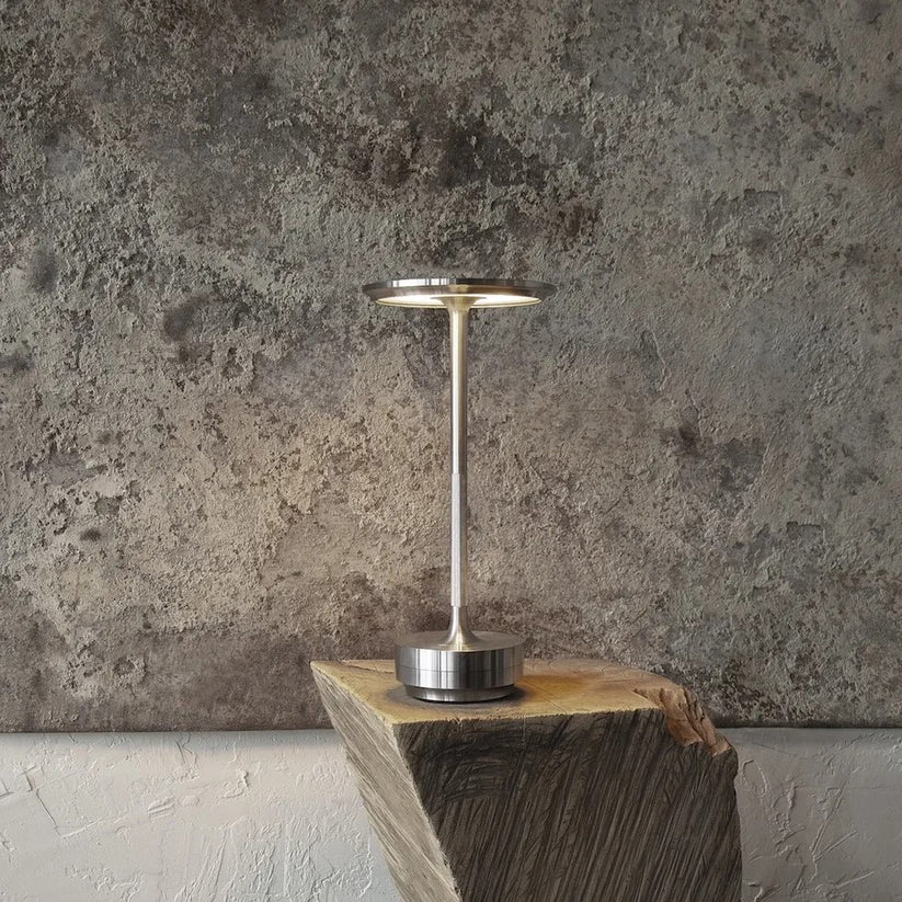 LumiArt - Lampe à Poser Contemporaine et Épurée - Rynova