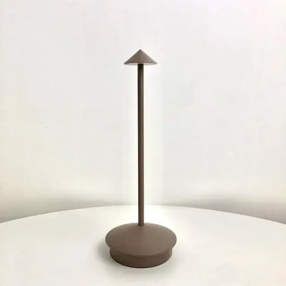 Lampe de Table Design Inspirée par DartCandle - Rynova