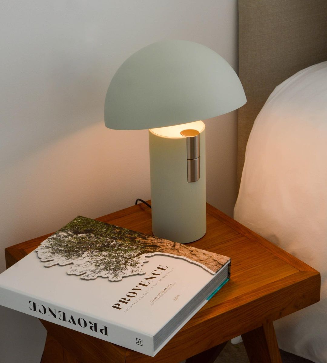 LumiAura - Lampe d'Ambiance Moderne avec Éclairage LED Intégré - Rynova