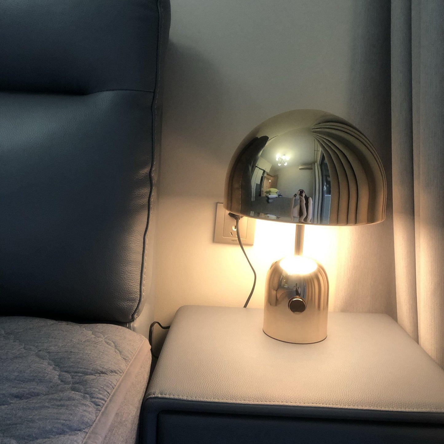 LumièreCloche - Lampe de table élégante et intemporelle pour un intérieur raffiné - Rynova