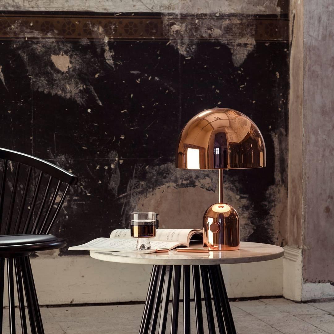 LumièreCloche - Lampe de table élégante et intemporelle pour un intérieur raffiné - Rynova