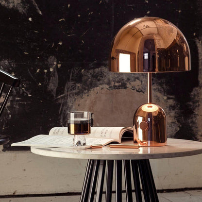 LumièreCloche - Lampe de table élégante et intemporelle pour un intérieur raffiné - Rynova