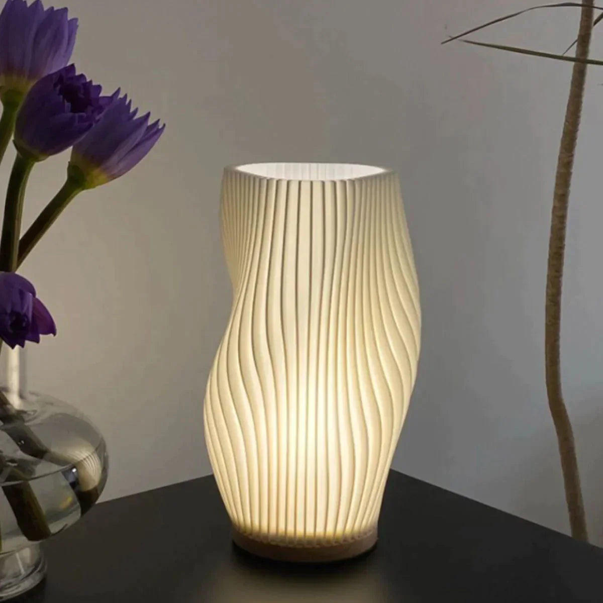 LumiVague – Lampe apaisante à vague contemporaine - Rynova