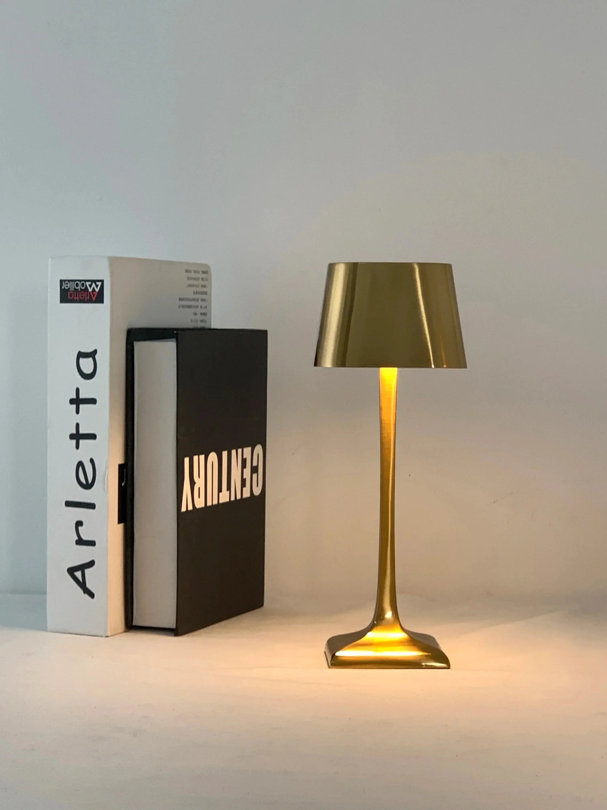 LumiSquare - Lampe de Table LED USB Carrée - Rynova