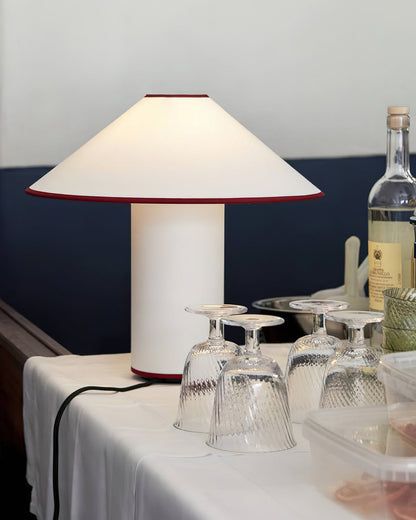 LumiColette – Lampe de table moderne et élégante - Rynova