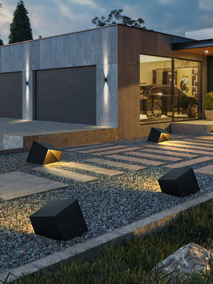 LumiCube - Lampe Solaire de Jardin Élégante et Compacte - Rynova