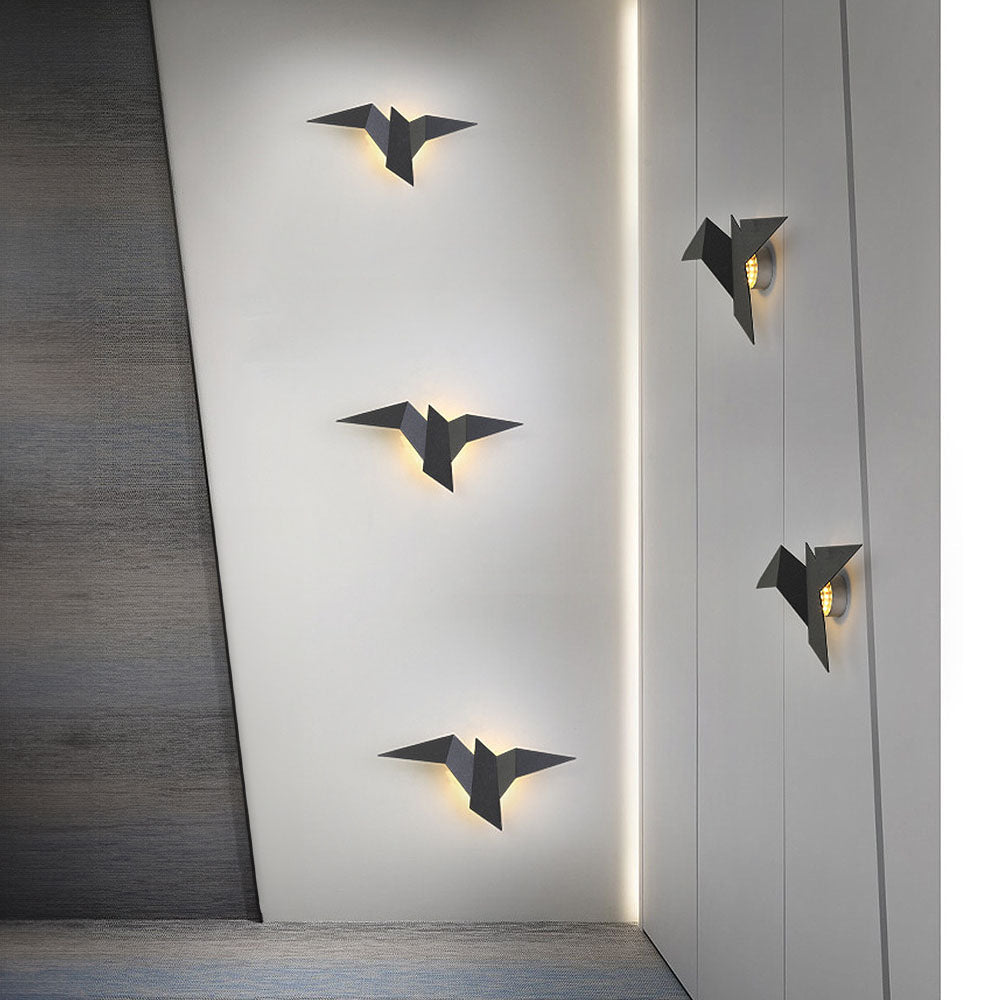 BirdLight - Applique Murale Oiseau en Fer Artisanal pour Décoration Intérieure - Rynova