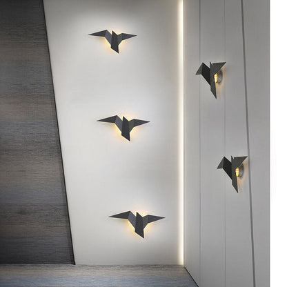 BirdLight - Applique Murale Oiseau en Fer Artisanal pour Décoration Intérieure - Rynova