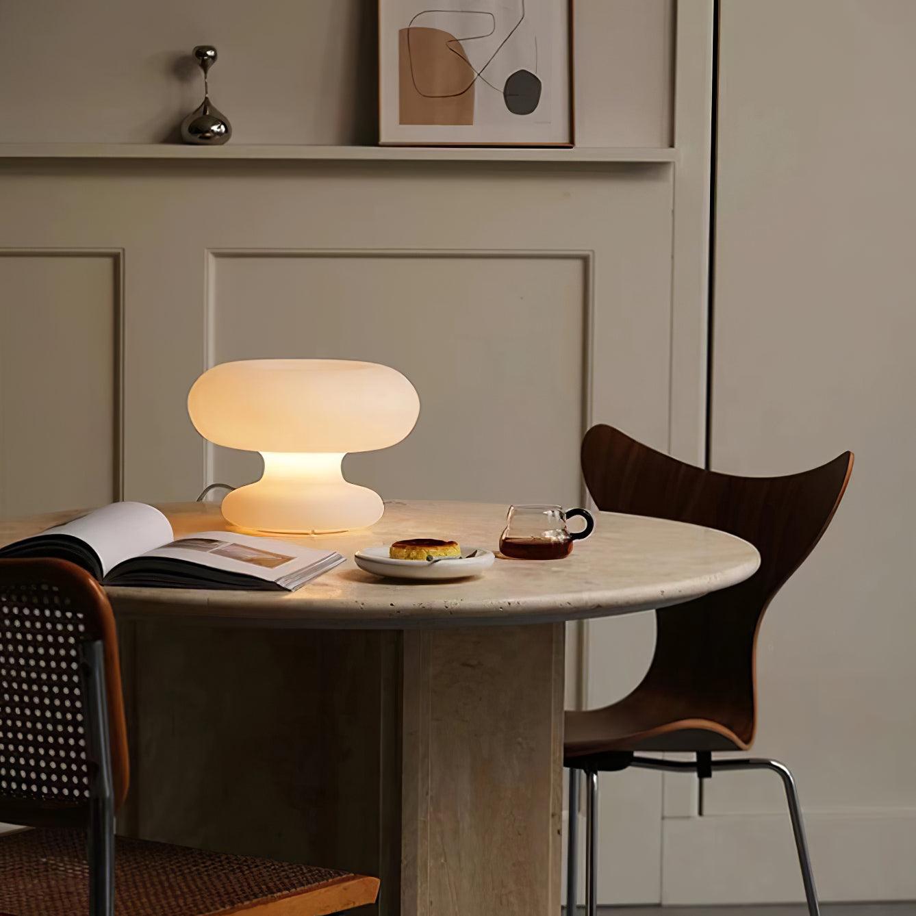 LumiDonut – Lampe de table moderne et élégante pour une ambiance lumineuse - Rynova