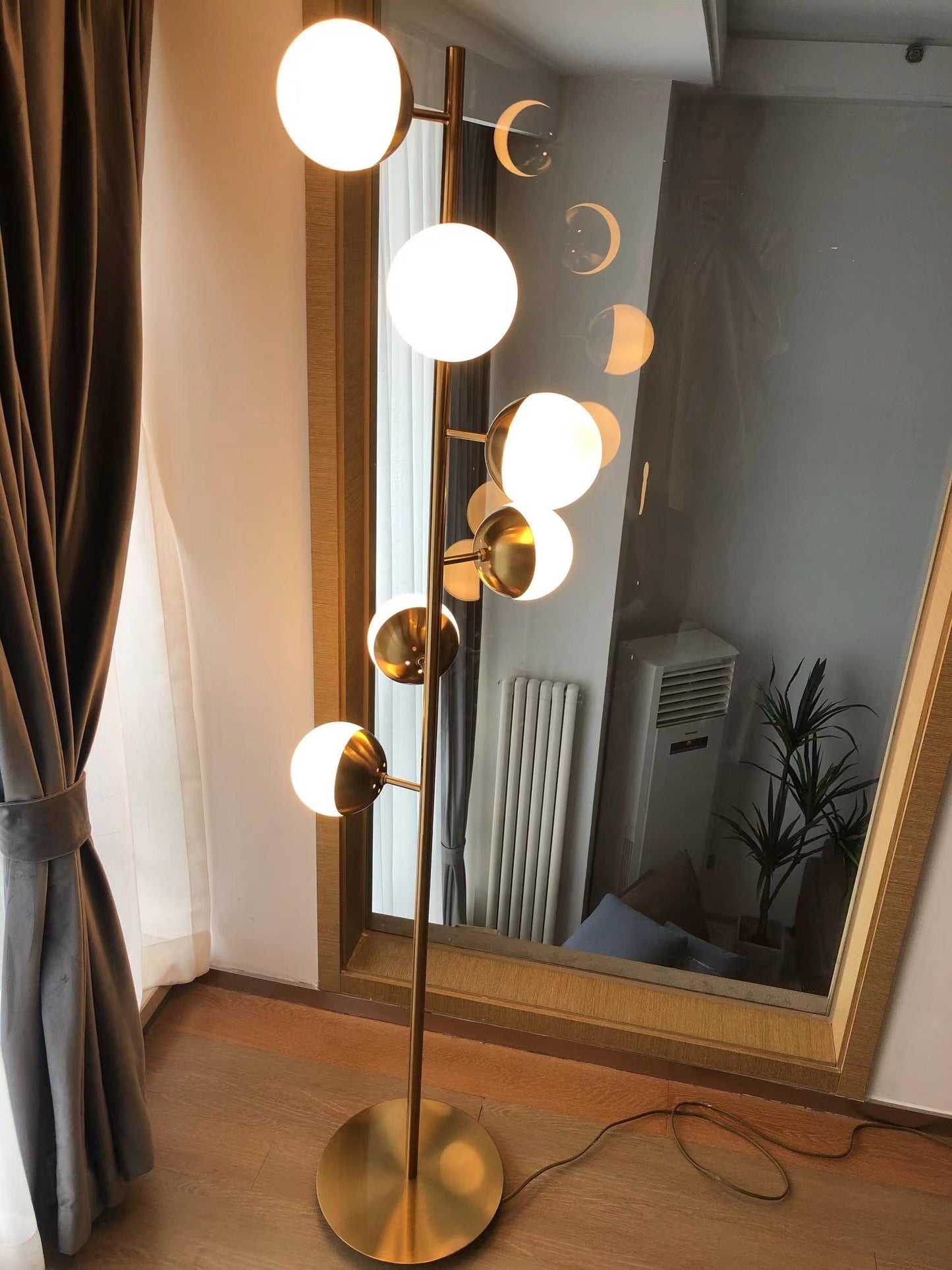 LueurVerte – Lumière Arbre LED Élégante - Rynova