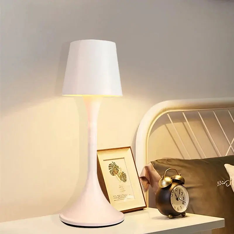 LumiÉtoile - Lampe de Table Nocturne Portable - Rynova