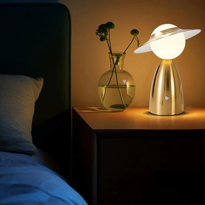 Lumiétoile – Lampe Rechargeable Moderne avec Station de Charge Intégrée - Rynova