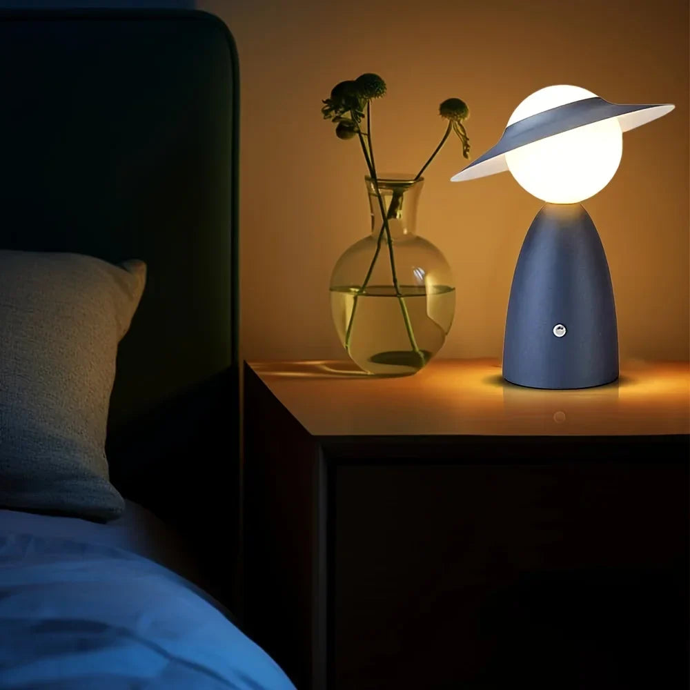 Lumiétoile – Lampe Rechargeable Moderne avec Station de Charge Intégrée - Rynova