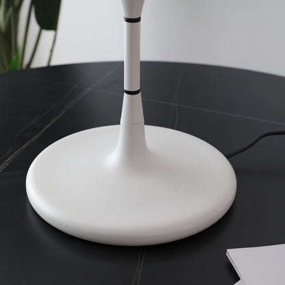 LumiForm - Lampe de table élégante au design artistique unique - Rynova
