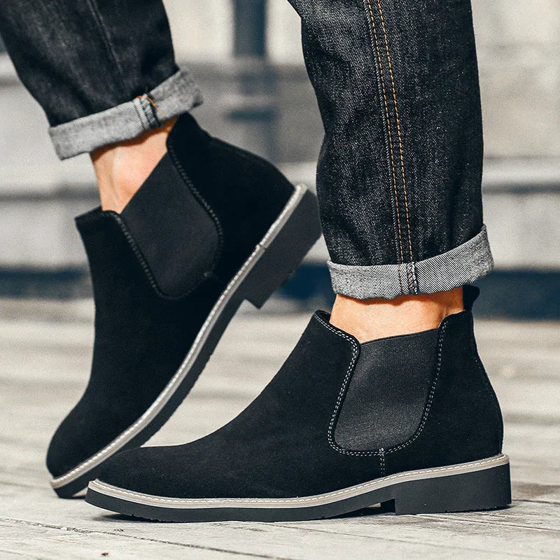 ClassiqueChic – Bottes Chelsea en Daim pour Hommes - Rynova