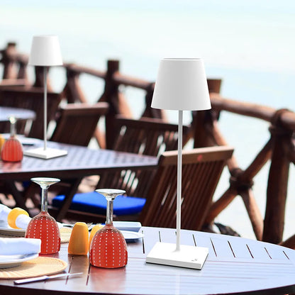 LumiEase - Lampe de table sans fil rechargeable - Rynova