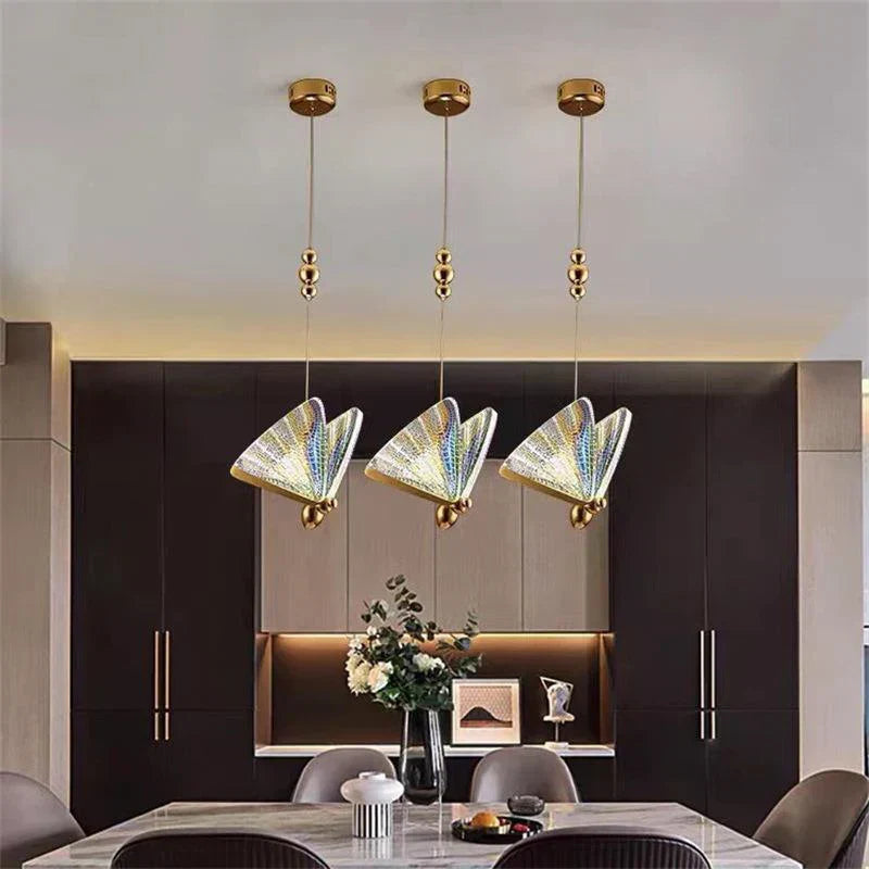 PapillonLumineux – Lampe Suspendue Élégante en Forme de Papillon - Rynova