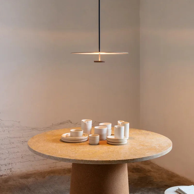 ÉclatArc - Lampe Suspendue Élégante - Rynova