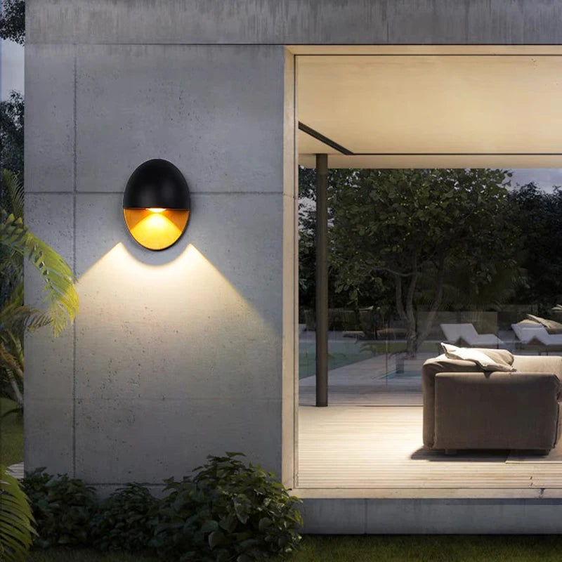 Lumière Murale LED Extérieure ÉlegancePro - Moderne et Étanche - Rynova