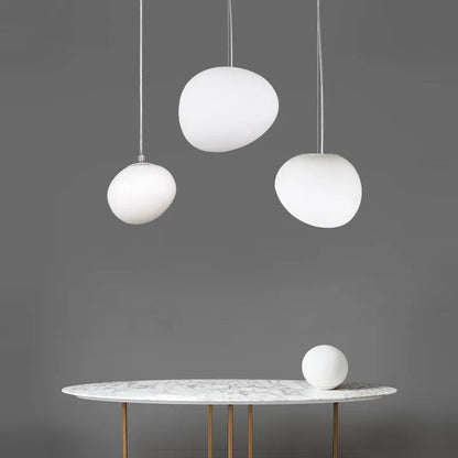 LumiSphere - Lampe Suspendue en Verre Ronde - Rynova
