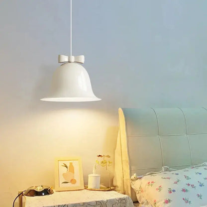 ArcLumi – Suspension Moderne en Forme de Cloche pour un Éclairage Élégant - Rynova