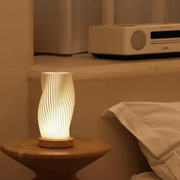LumiVague – Lampe apaisante à vague contemporaine - Rynova