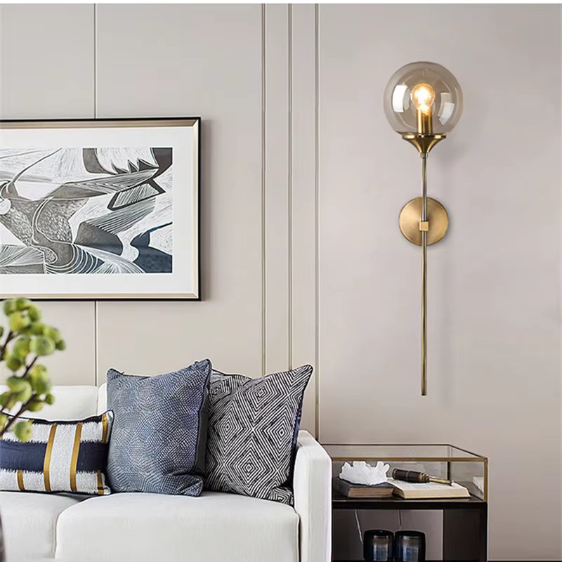 LumièreChic - Applique murale moderne et élégante - Rynova