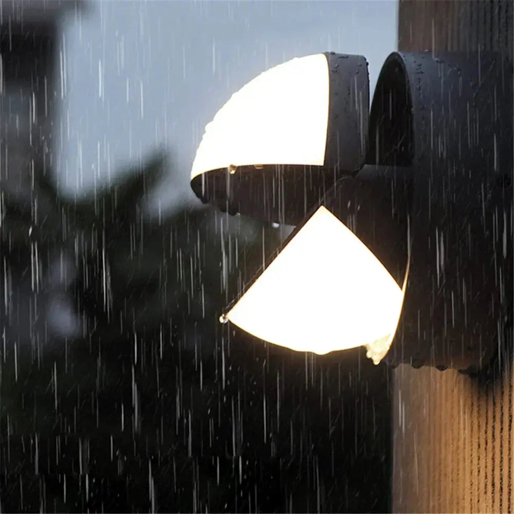 AquaGuard - Lampe murale LED étanche - Rynova
