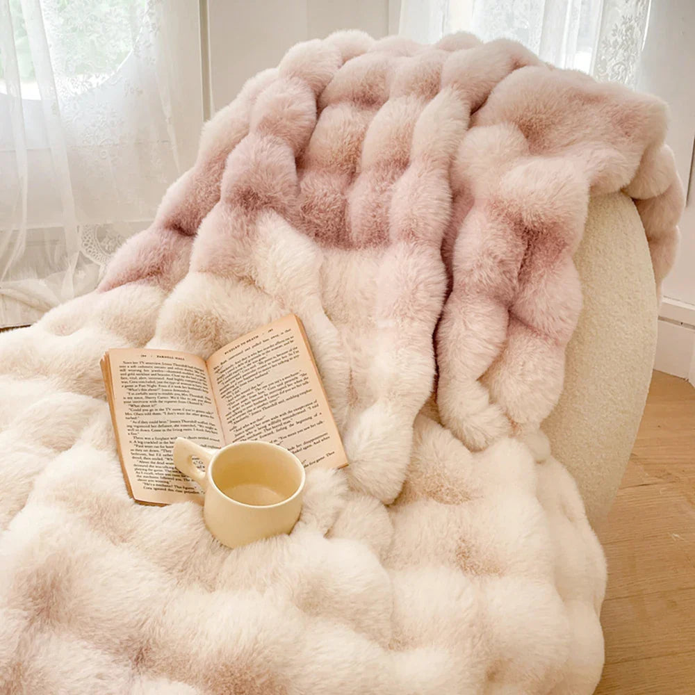 Luxétoile - Plaid en Fourrure Douce pour Lit et Salon - Rynova