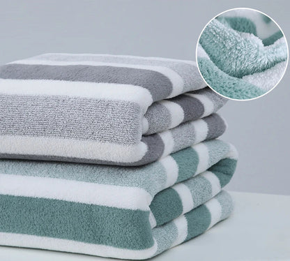 ÉpongeLux - Serviette de Bain Épaissie Ultra-Absorbante - Rynova