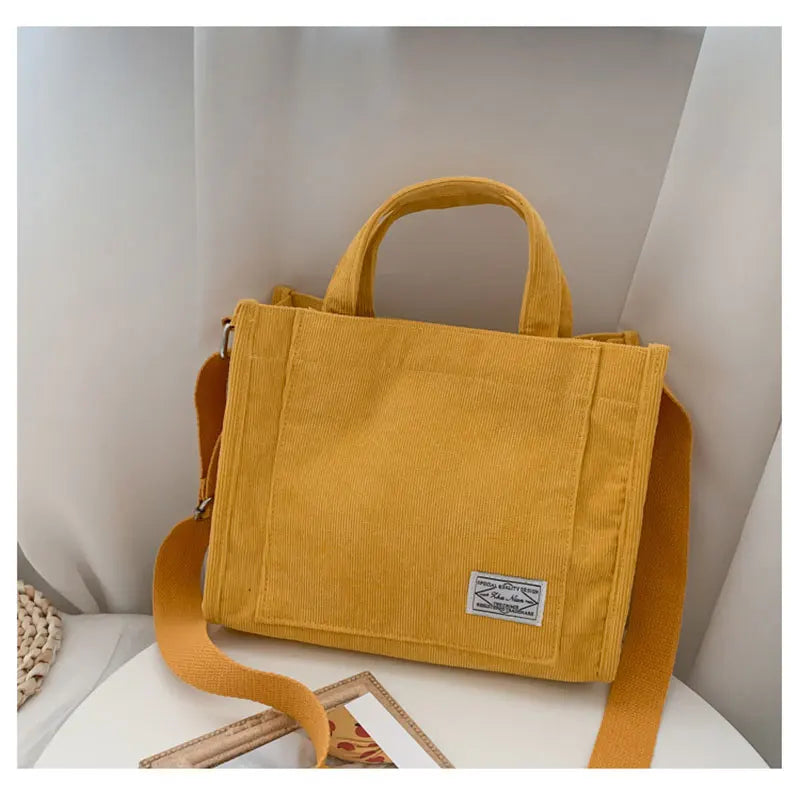 VeloutéTendance – Sac Fourre-Tout Femme en Velours Côtelé Compact et Élégant - Rynova