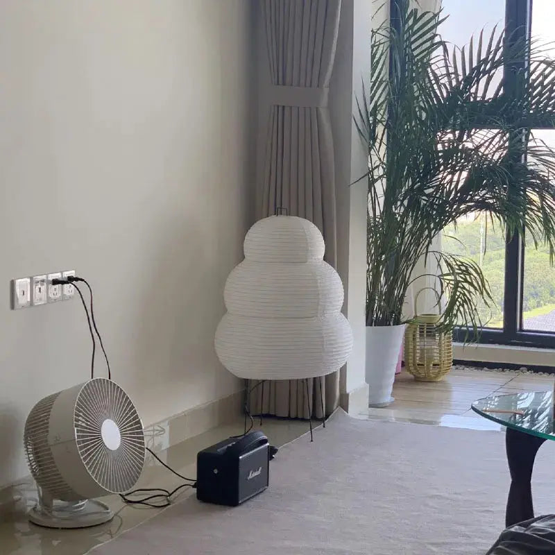 Luminaires Éclaira - Lampe de Bureau en Papier de Riz avec Lumière Réglable - Rynova