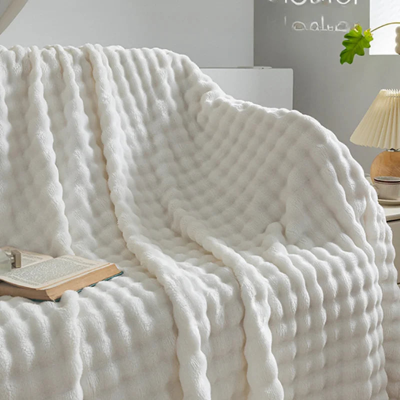 DouxVelours - Couverture Flanelle Légère et Douce pour Été - Rynova