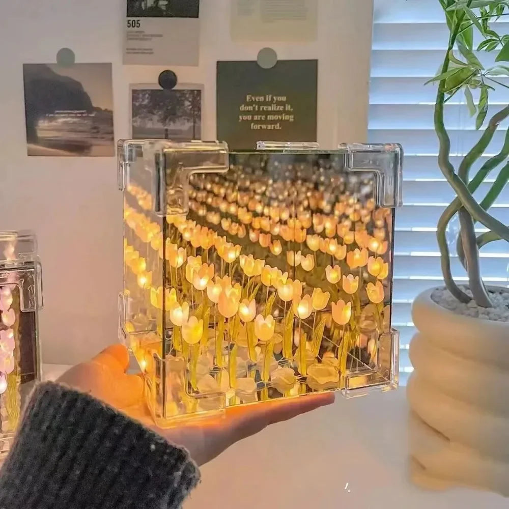 Tulifée - Lampe Cube Miroir Tulipe DIY, Veilleuse 3D Créative - Rynova