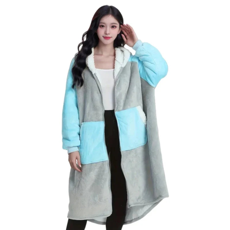 ChaudÉlégance - Sweatshirt à capuche zippé en polaire douce - Rynova