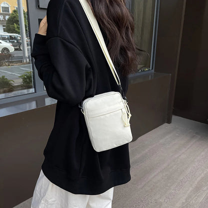 Sacoche Nomade – Sac de Poitrine Minimaliste Fonctionnel, Petit Sac Bandoulière Pratique et Élégant - Rynova