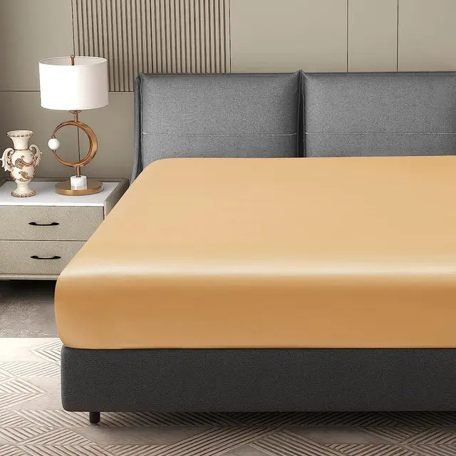 VeloursLisse – Housse de Matelas Satinée pour un Sommeil Douillet - Rynova