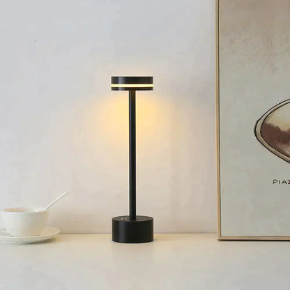 LumiCosmos – Lampe LED Extérieure Portative et Élégante - Rynova