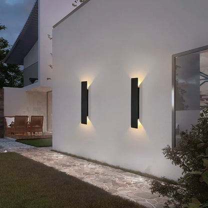 LumiFlex - Applique Murale LED Étanche pour Extérieurs - Rynova