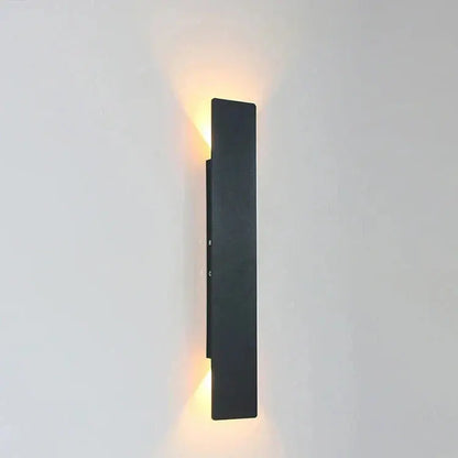 LumièreÉclat - Luminaire Mural LED Moderne et Élégant - Rynova