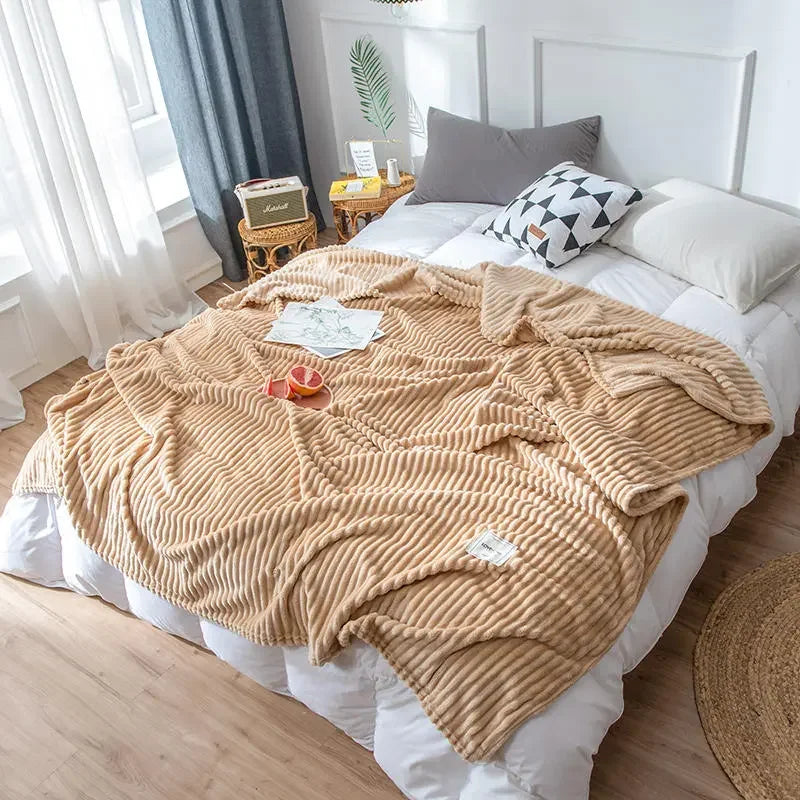 Câlinéa – Plaid Ultra Confortable pour Canapé et Lit - Rynova