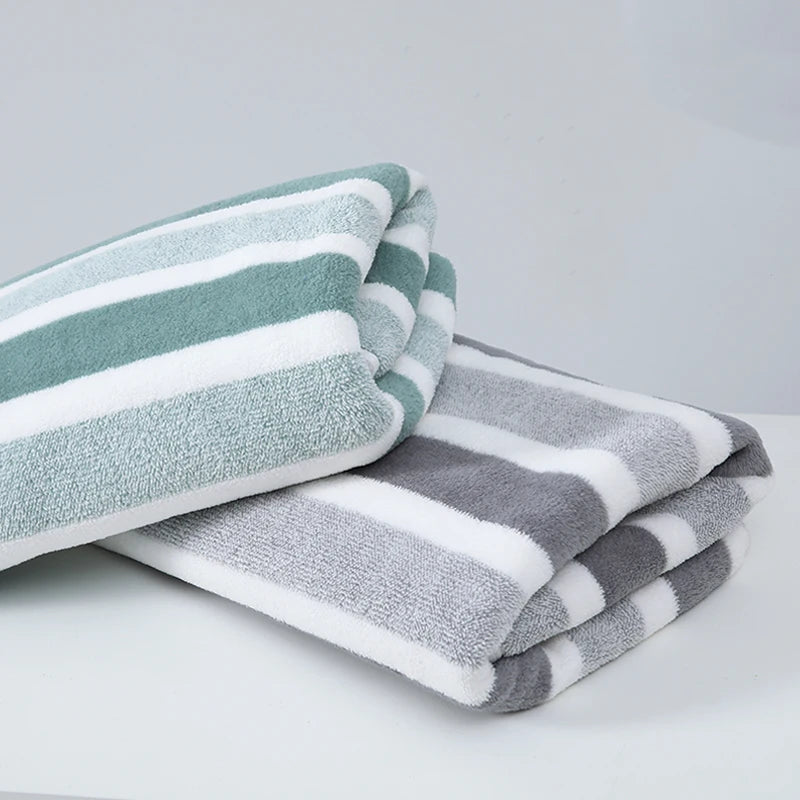 ÉpongeLux - Serviette de Bain Épaissie Ultra-Absorbante - Rynova