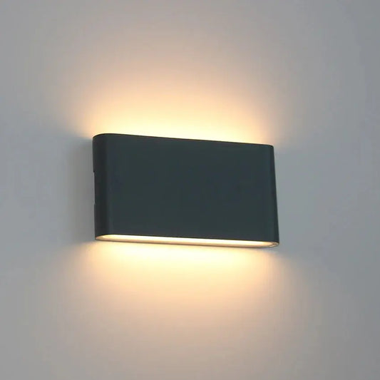 LumièreBrillante – Applique Murale LED Étanche, Éclairage Extérieur Durable - Rynova