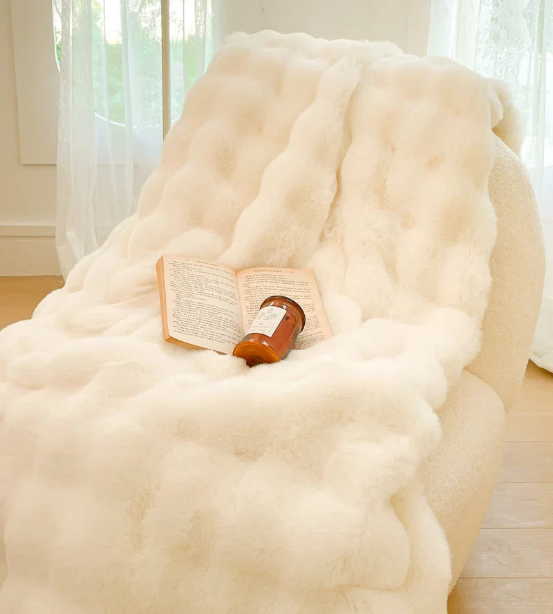 Luxétoile - Plaid en Fourrure Douce pour Lit et Salon - Rynova