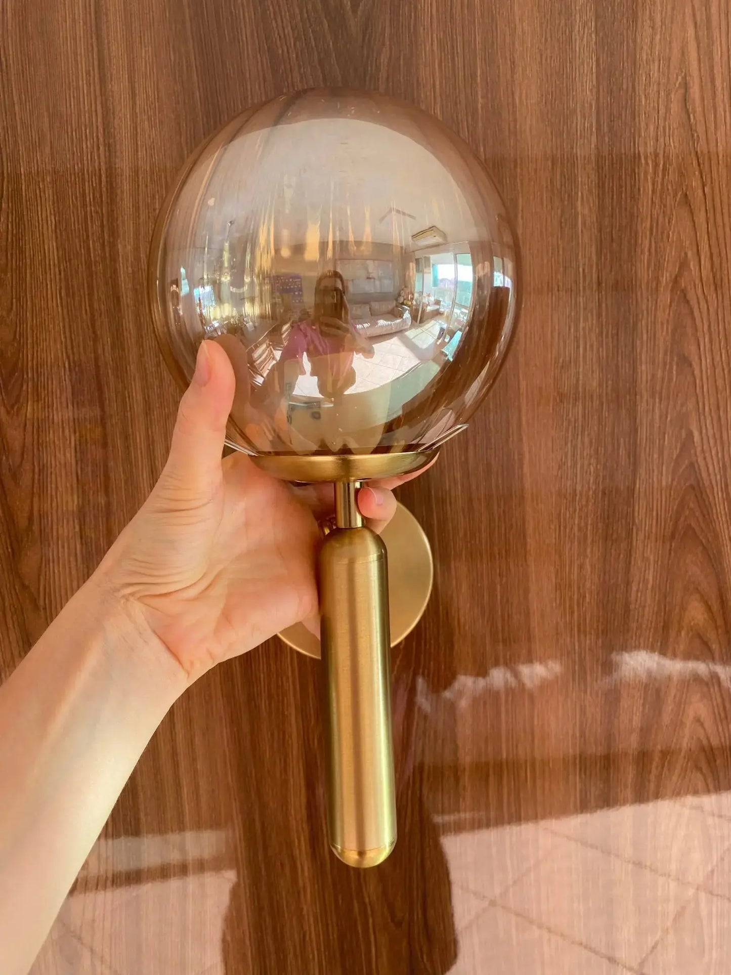 GlobeLuxe - Applique Murale en Verre avec Éclairage LED - Rynova