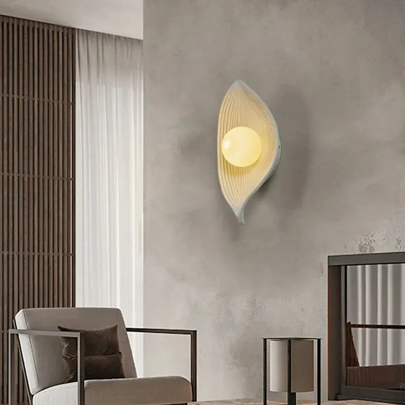 Feuill'Or - Applique Murale LED Feuille d'Or Élégante - Rynova