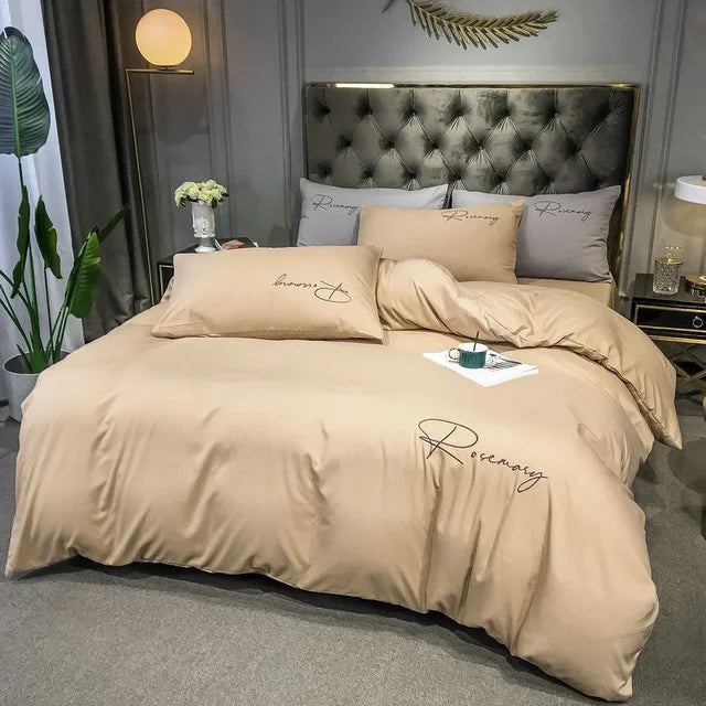 EmbroiLuxe - Housse de Couette Élégante en Tissu Premium - Rynova