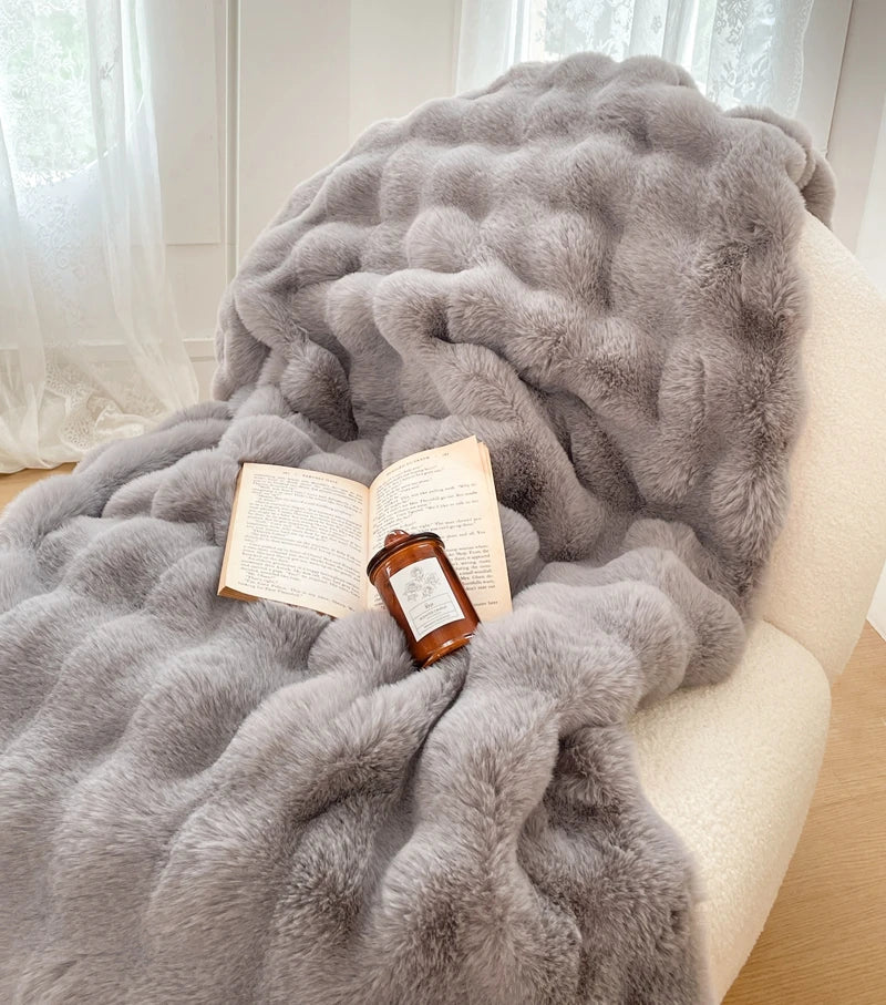 Luxétoile - Plaid en Fourrure Douce pour Lit et Salon - Rynova