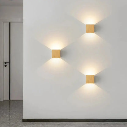 LumiÉclat – Applique Murale LED Élégante et Moderne - Rynova